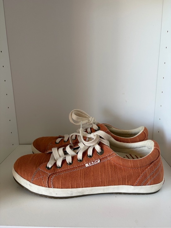 Shoes - Taos Star Shoes Womens Orange Casual Walking Comfort Going Out Sneakers Size 9